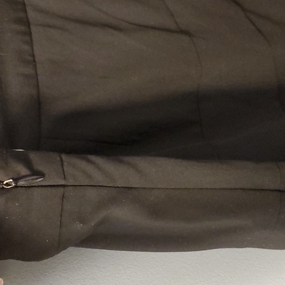 Larry Levine tiered skirt - Picture 4 of 5